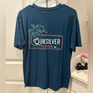Men’s Quiksilver Florida navy blue T, size L.